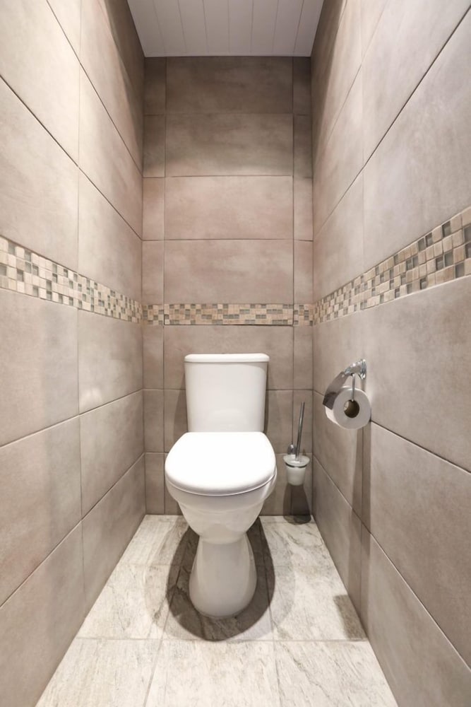 MaxRealty24 Yana Rajnisa 37k1