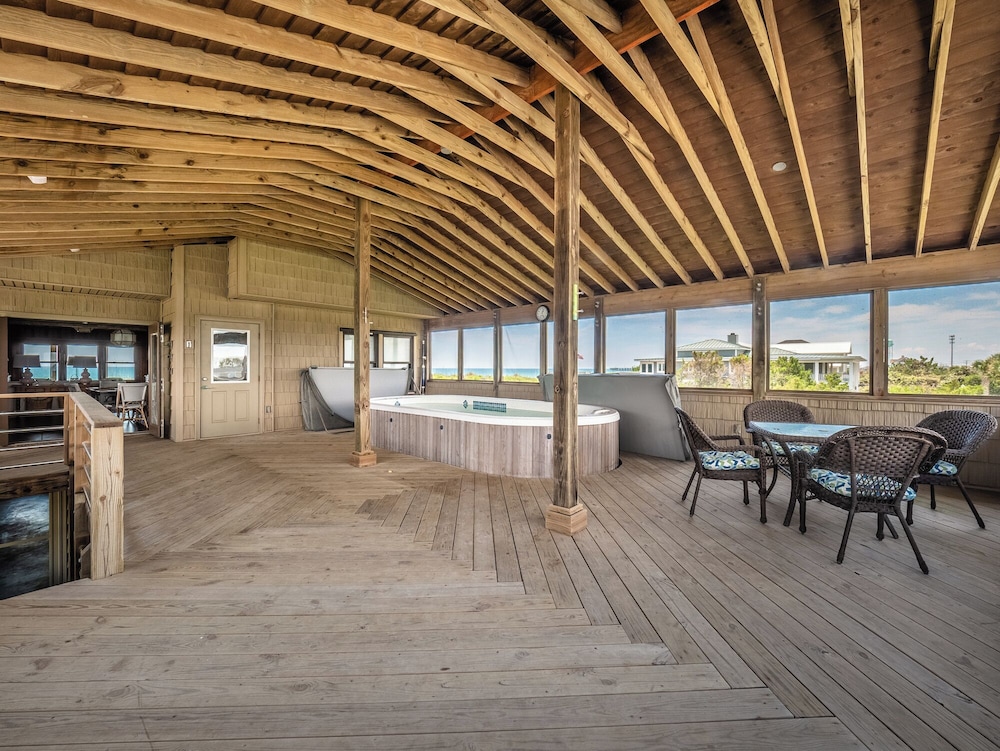 Sea Strapped by Topsail Realty