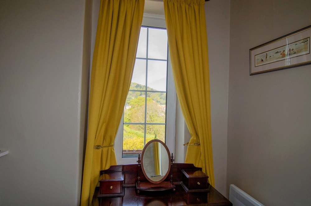 Lynton Vacations - Sinai House - Property Image 13