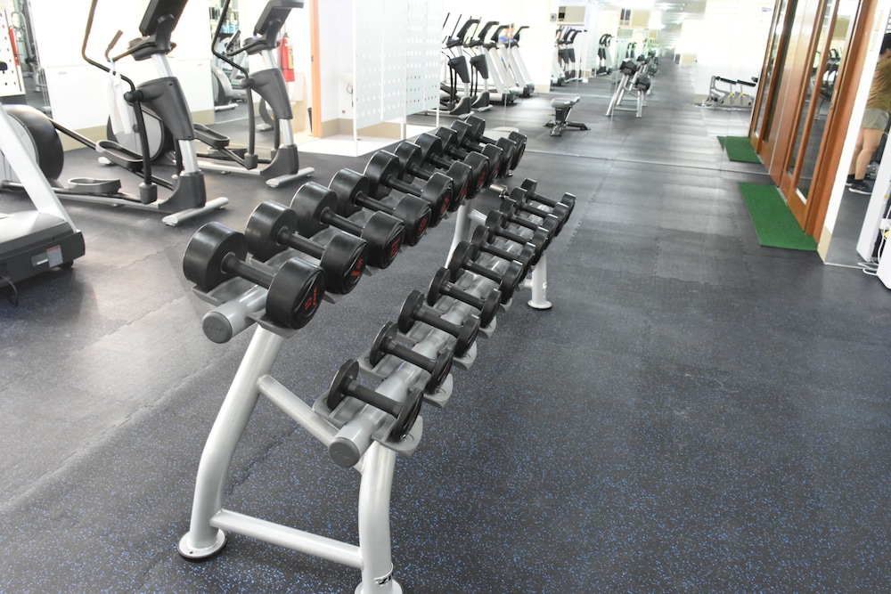 Alicia Tower Residences - Adult Only - Hostel