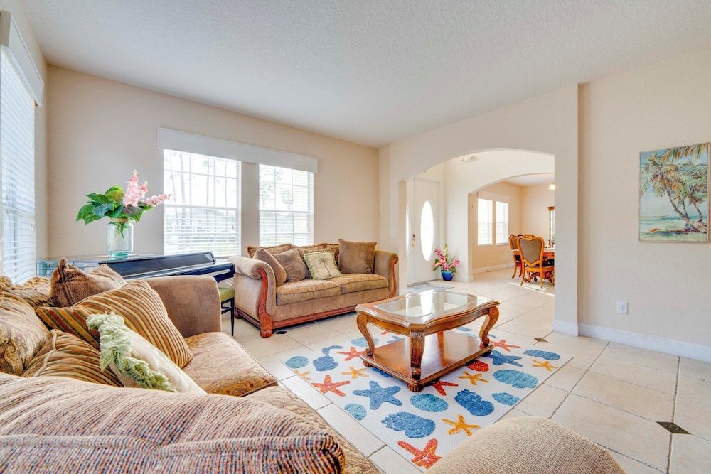 Game Room & Yard: Spacious Home in Davenport!