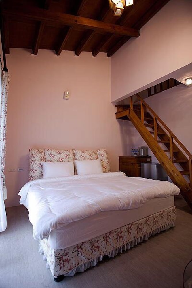 Yi-He Golden Homestay