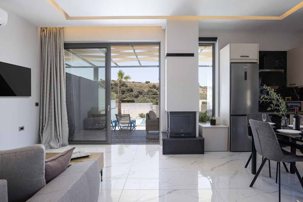 Villa Me - With Private Pool