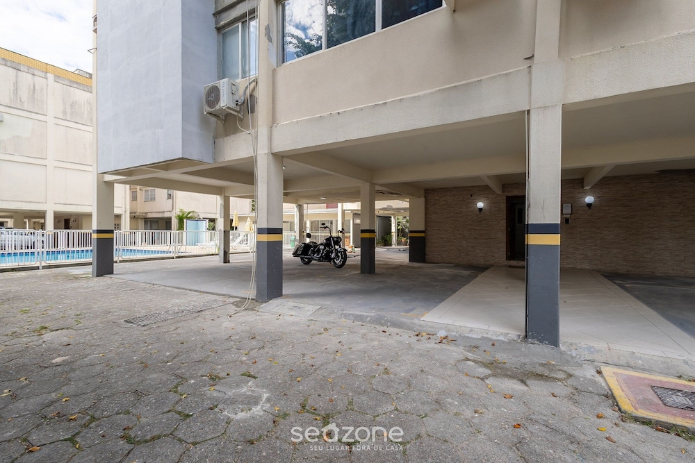 Apt in Floripa Close to Parque Coqueiros Csra0304