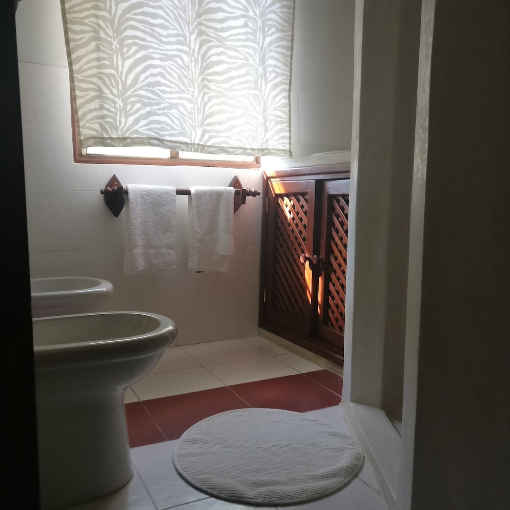 Malaika Beach Villas