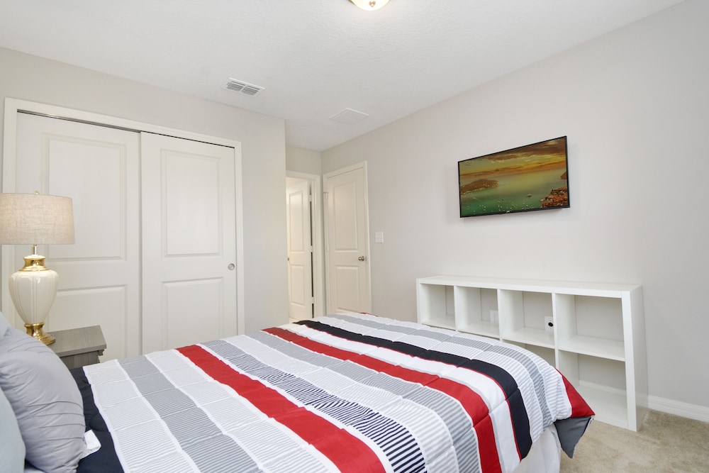 Four Bedrooms TownHome Close to Disney 5162A
