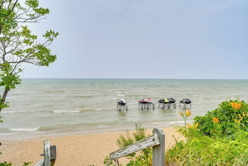 Walk to Beach: Pet-friendly Caseville Cabin