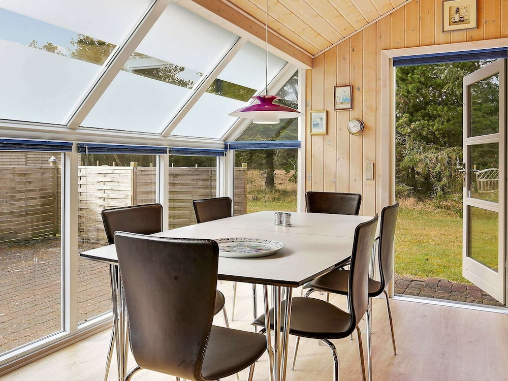 6 Person Holiday Home in Henne