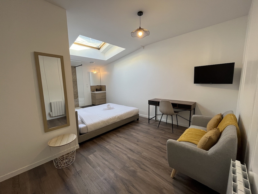 Apartment in Le Mans Near Historic Center