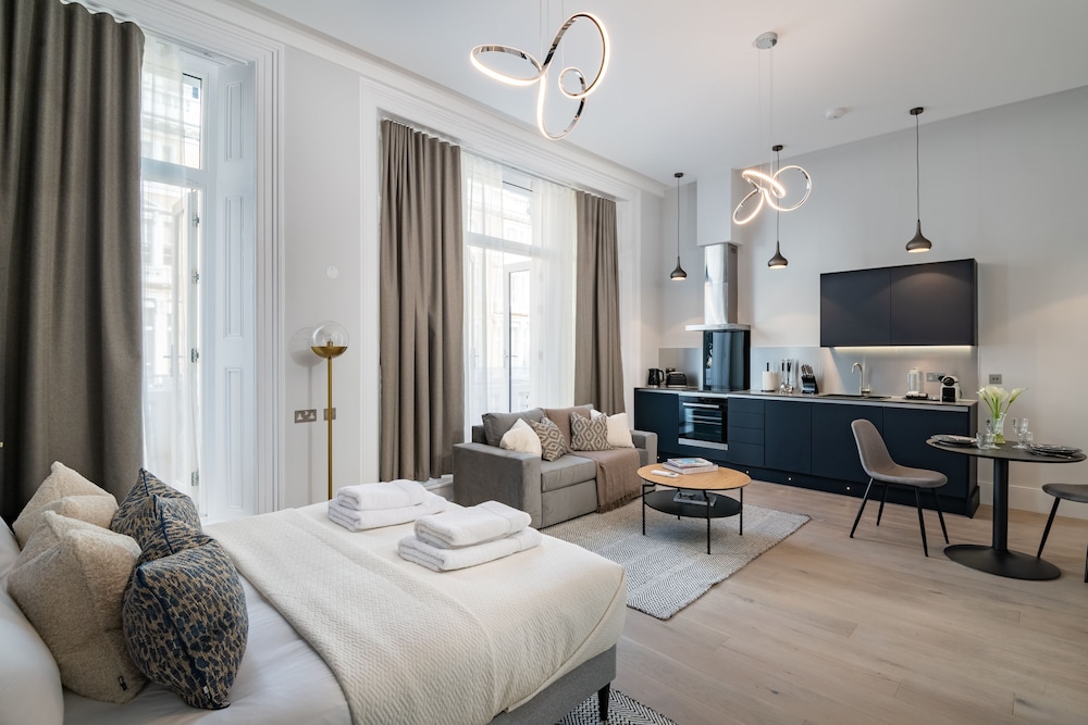 South Kensington Apartments