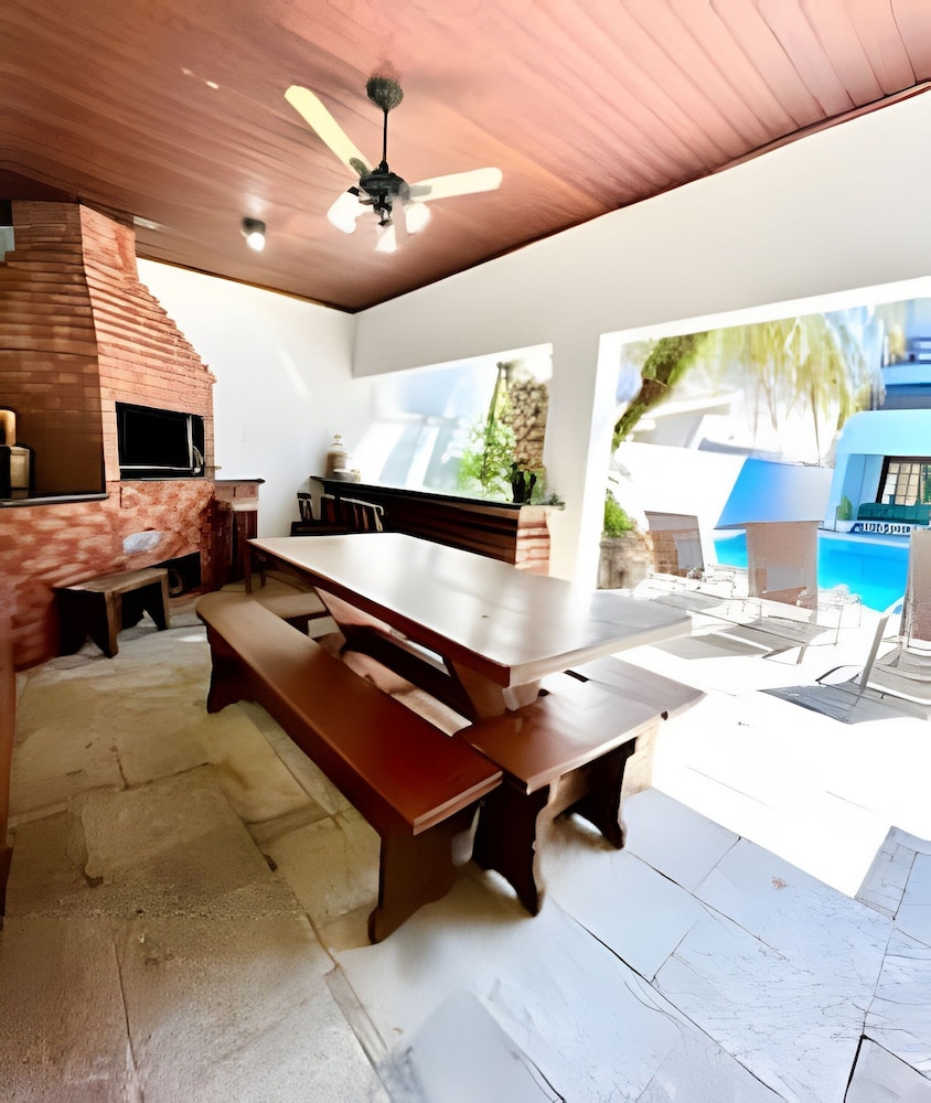 Casa com piscina em Acapulco Guarujá SP3