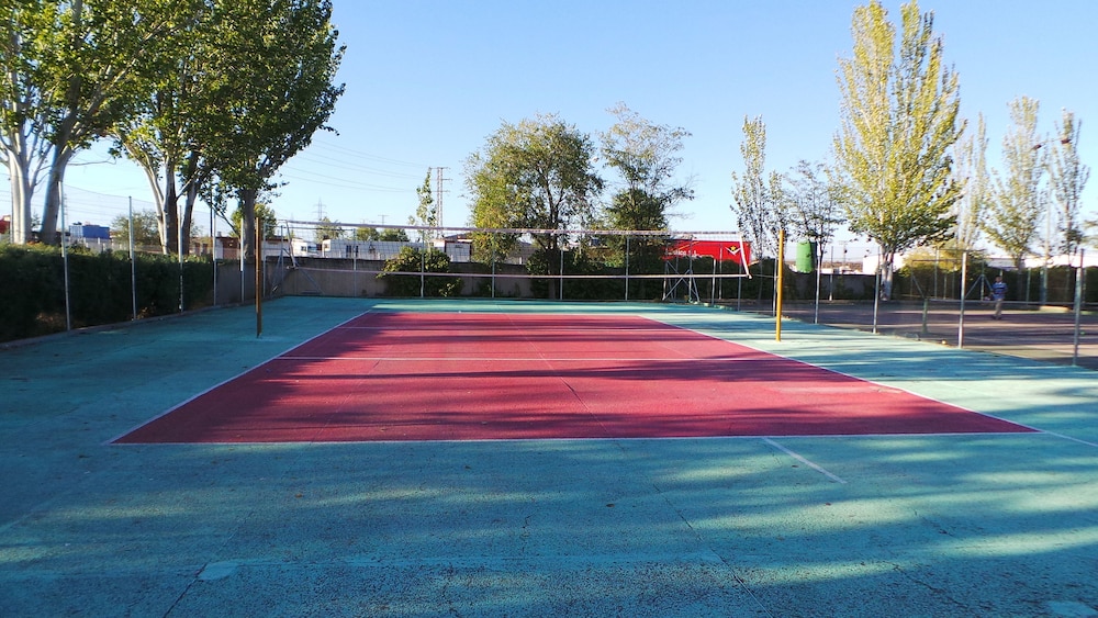 Bungalows Camping Alpha Madrid