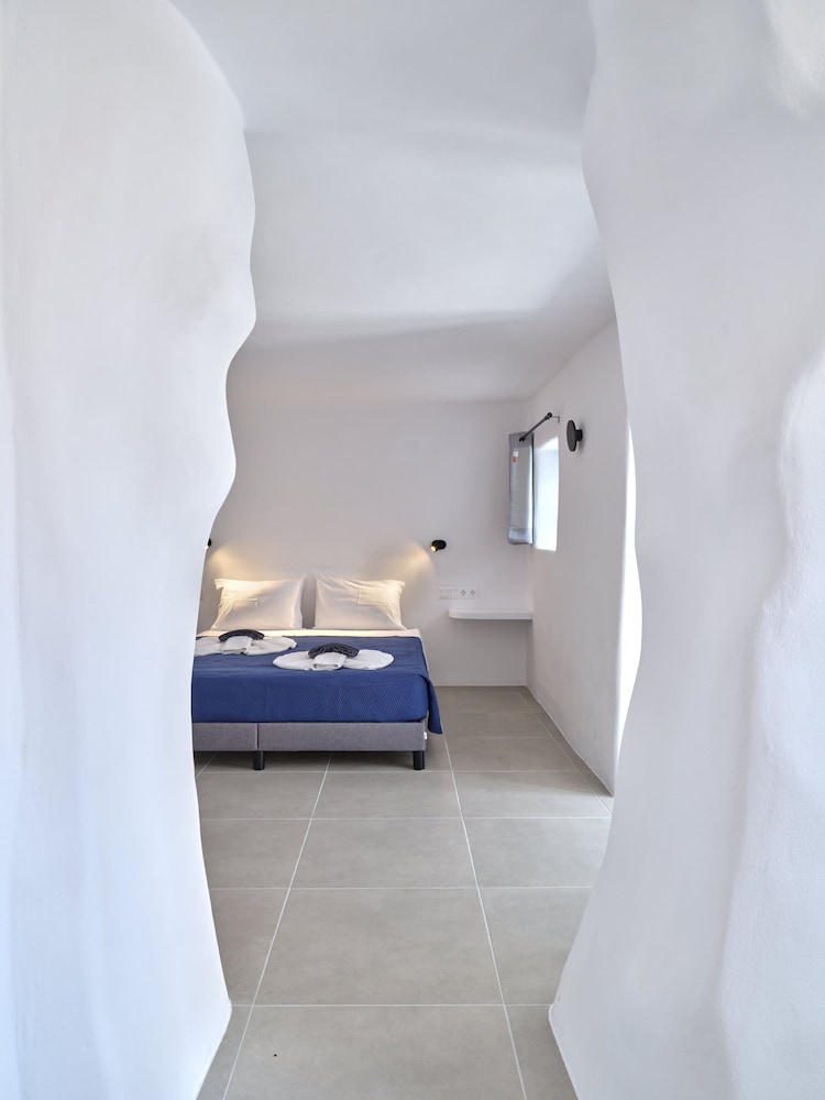 Lefkes Blissful Home