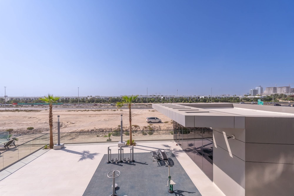 Stay in Studio City at Celia Residence Perfect for 2