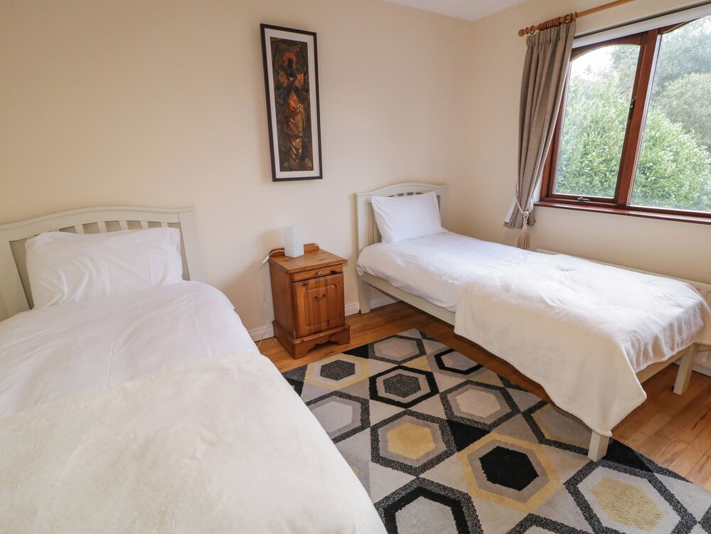 Tudor Lodge