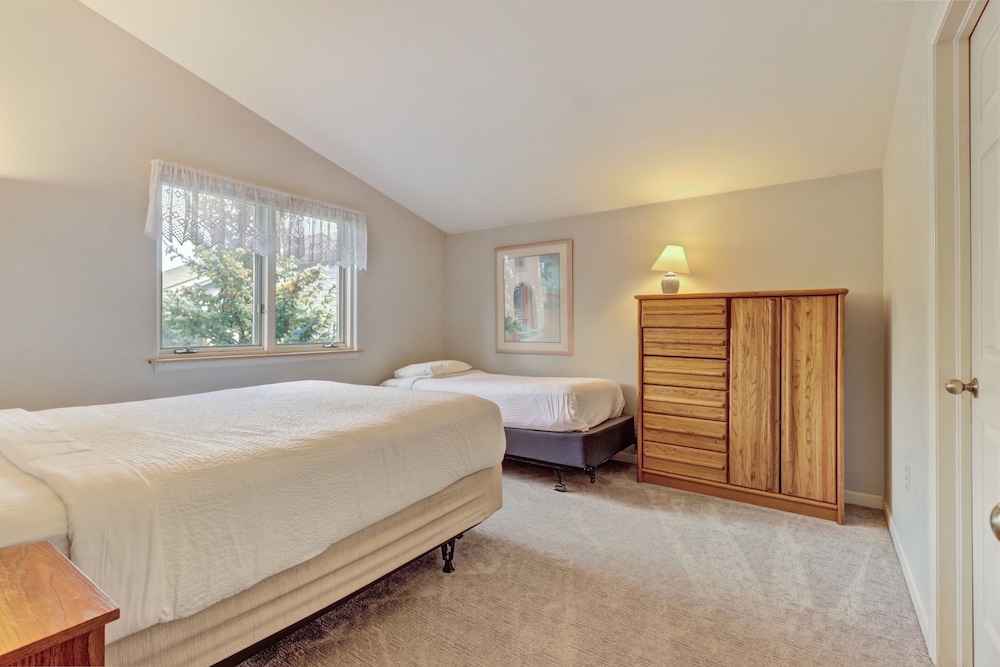 Legends 11 5 Bedroom Townhouse