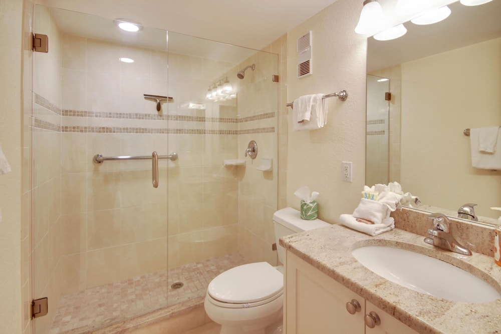 Land's End 7-406 Beach Front - Premier