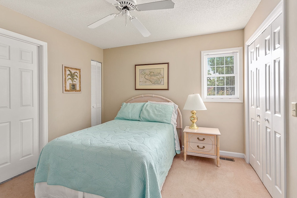 St Simons Island Vacations - 111 Mews Circle by Hodnett Cooper - Property Image 4