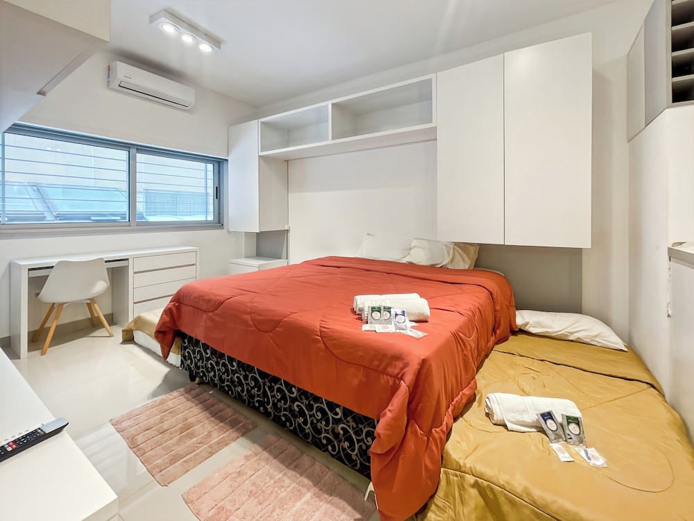 Ayres Suites Moreno