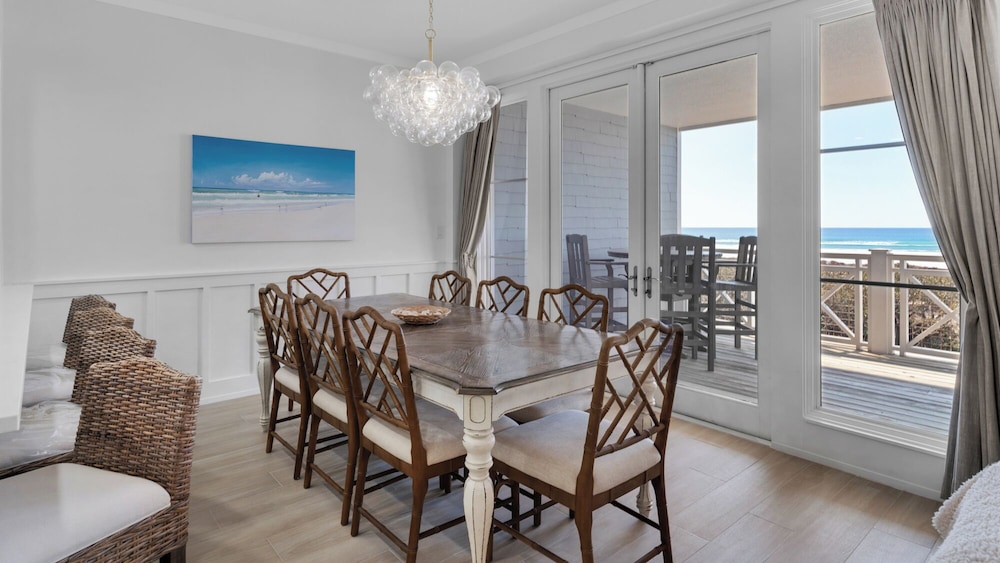 Watersound Beach Retreat Pool & Gulf Views + Free Attraction Tickets!