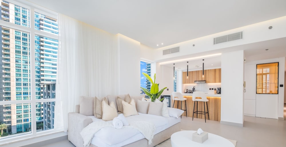 LUX The Majara Marina View Suite