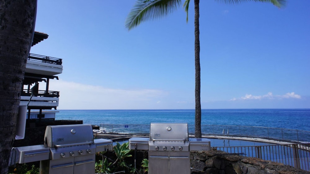 Newly Remodeled - Ocean View - AC - Ground Floor - Vrkcv