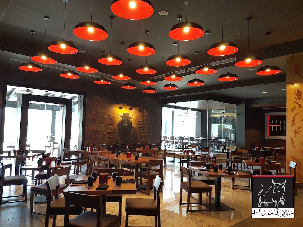 Jamaica Vacations - Royalton Blue Waters Montego Bay, An Autograph Collection All Inclusive Resort - Property Image 112