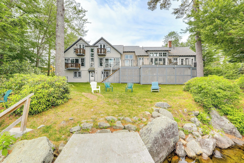 Lakefront New London Retreat w/ Dock & Hot Tub! view 3