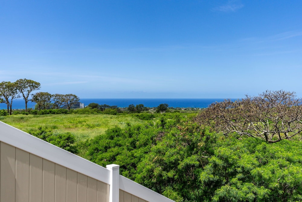 @ Marbella Lane - Mesmerizing Ocean + MT Views