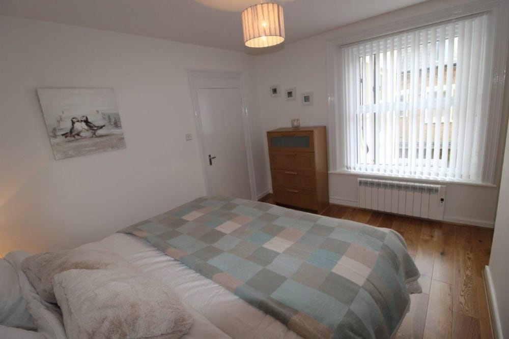Flat 8 Palm Court