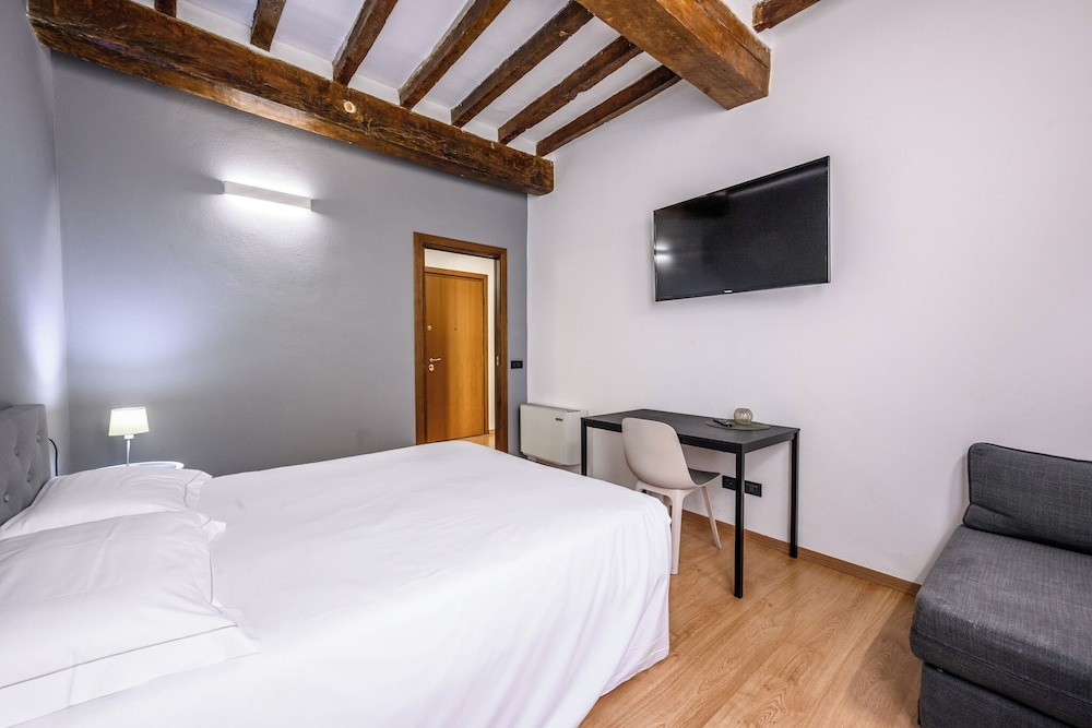 Emilia Studios 3