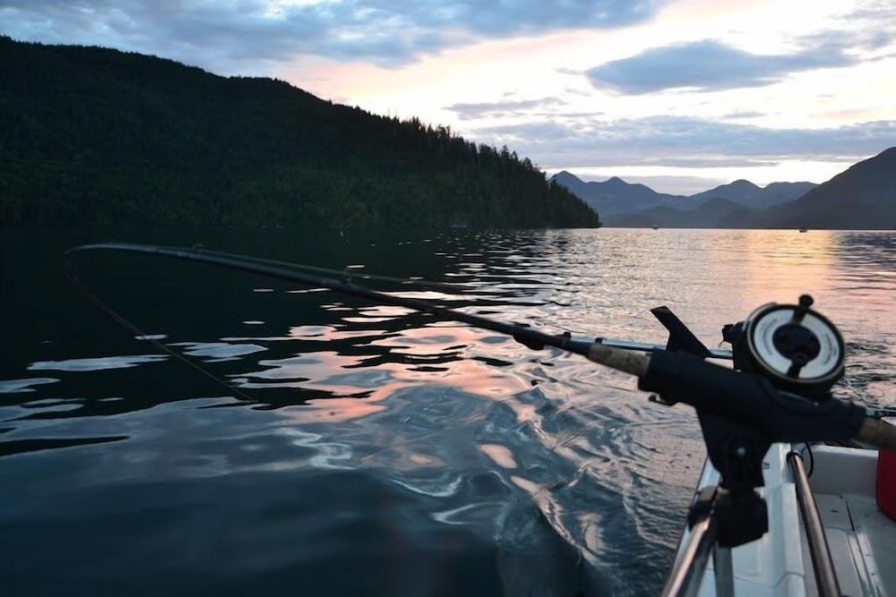 Nootka Island Lodge