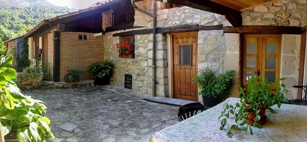 Conjunto de Turismo Rural La Tablá