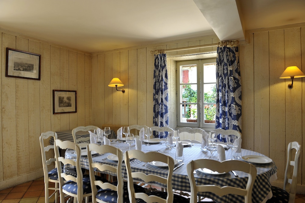 Les Bains de Secours