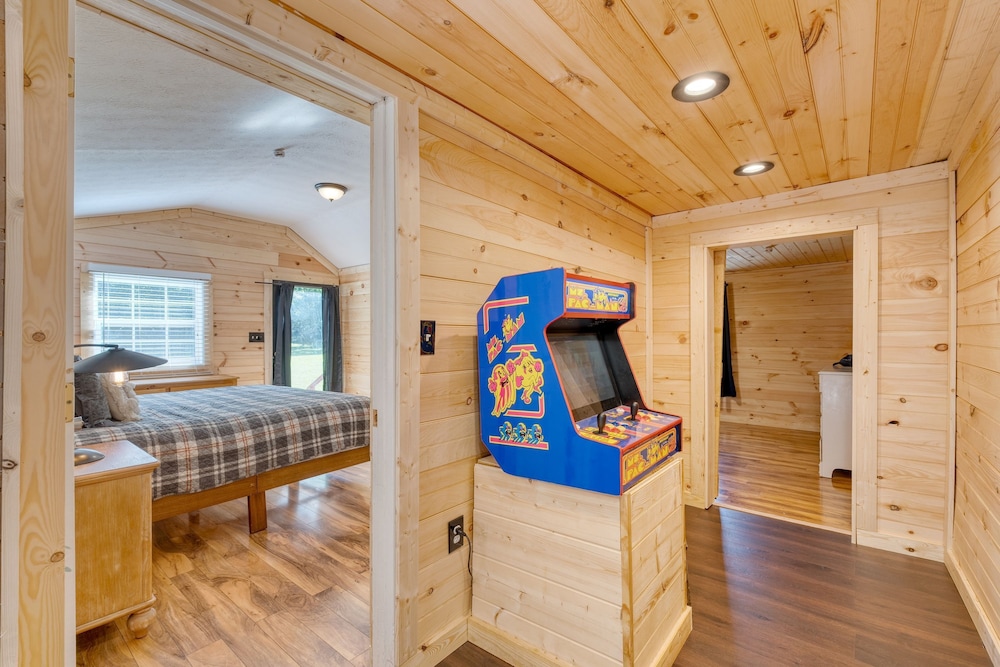 The Rustic Cottage by Avantstay Hot Tub Fire Pit Pool Table 5mins to Town