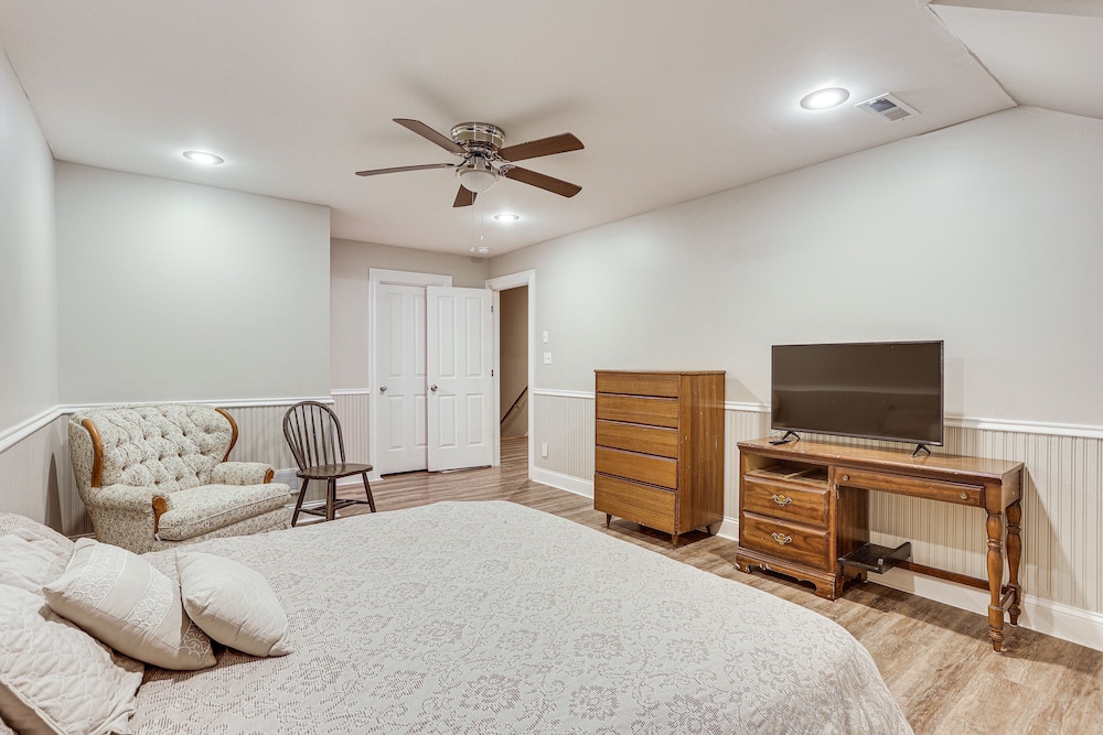 Shelbyville Vacations - Shelbyville Home - On to the Bourbon Trail! - Property Image 30