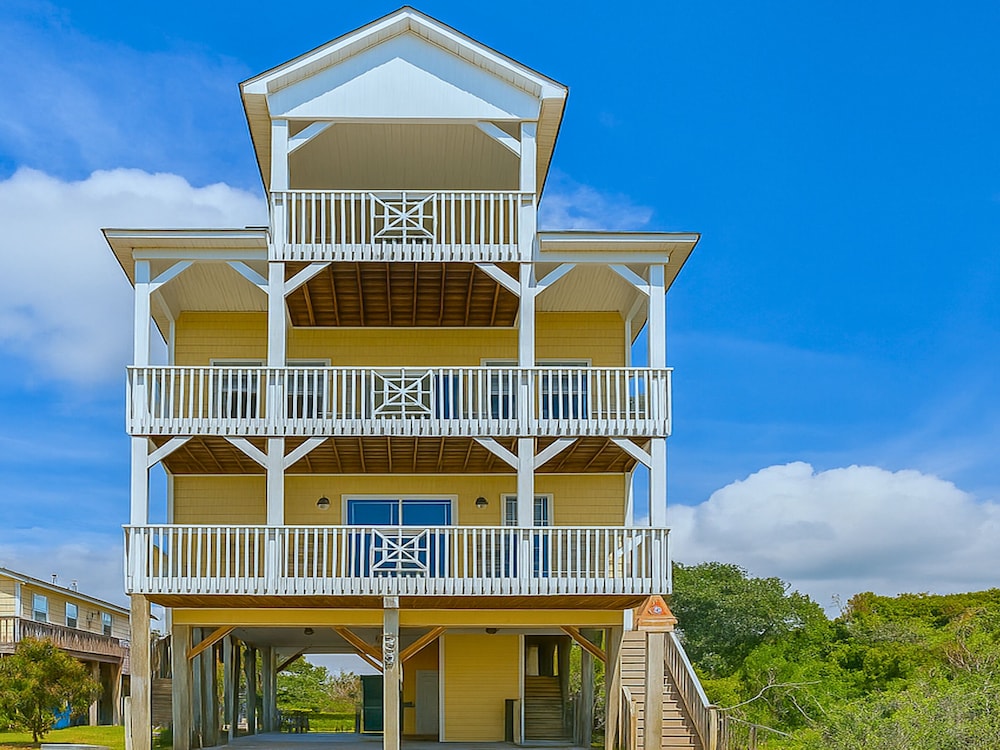 Lovin' Lowe Tide by Topsail Realty