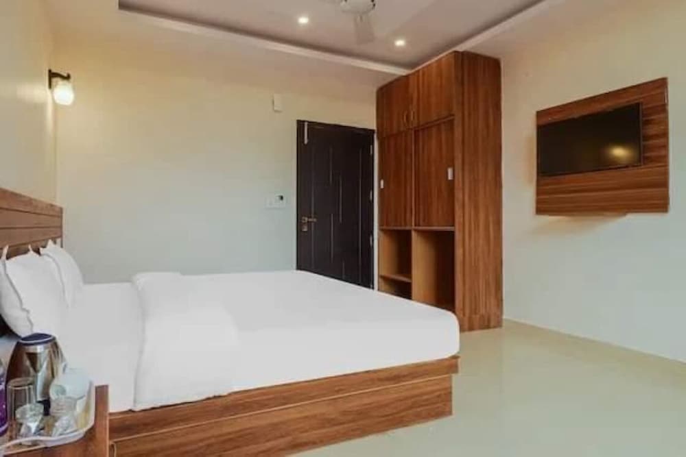 Rabbit Hut Guest House By GRB view 5