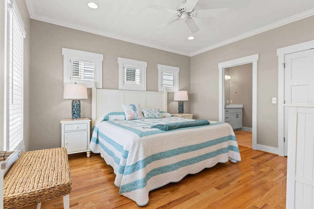 Fore Seasuns / 139 Scotch Bonnet Dr. 4 Bedroom Home by RedAwning view 2