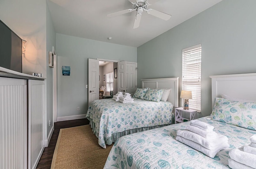Charming Coastal Retreat on Fripp Island - 3br/3ba With Golf Course Views