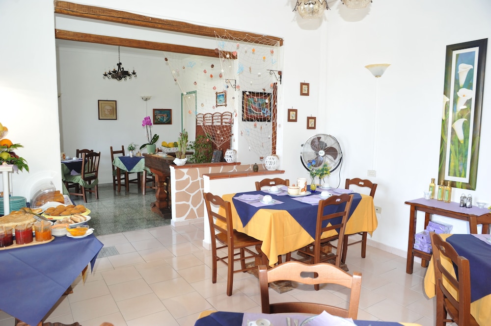 Villa Raffaela B&B