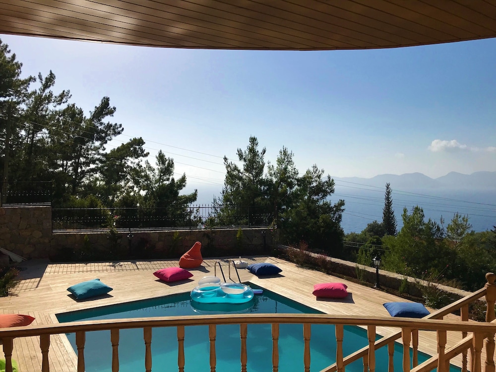 Faralya Villas