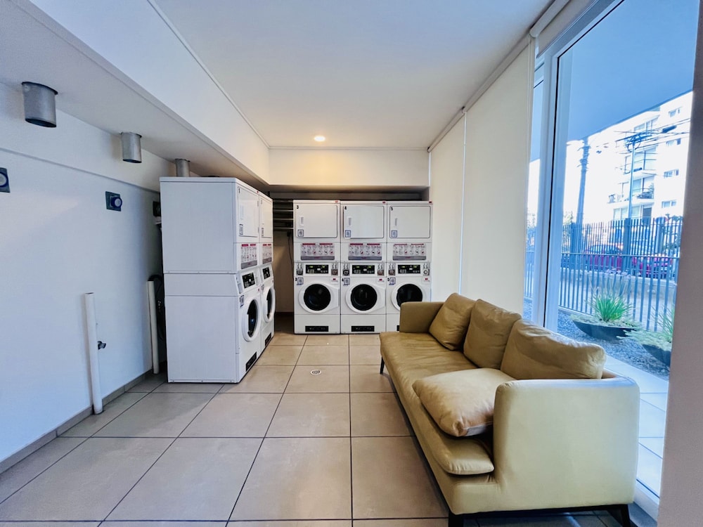 Urbano Plaza Vespucio Laundry Parking Pet Pool