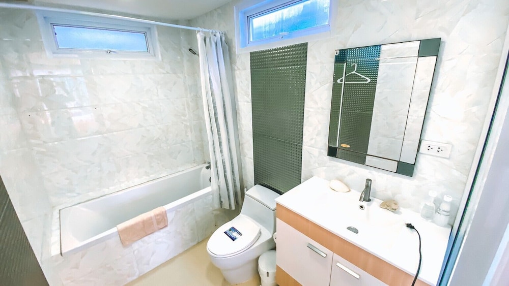 Khung Wimarn Beach Home