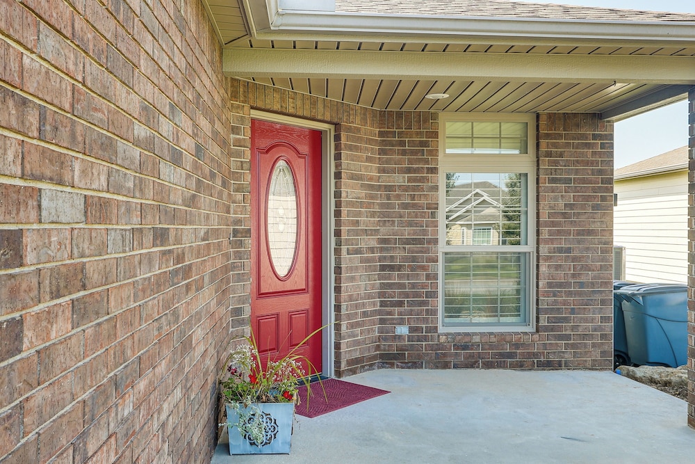 2 Mi to Main Street: Family Home in Winfield!