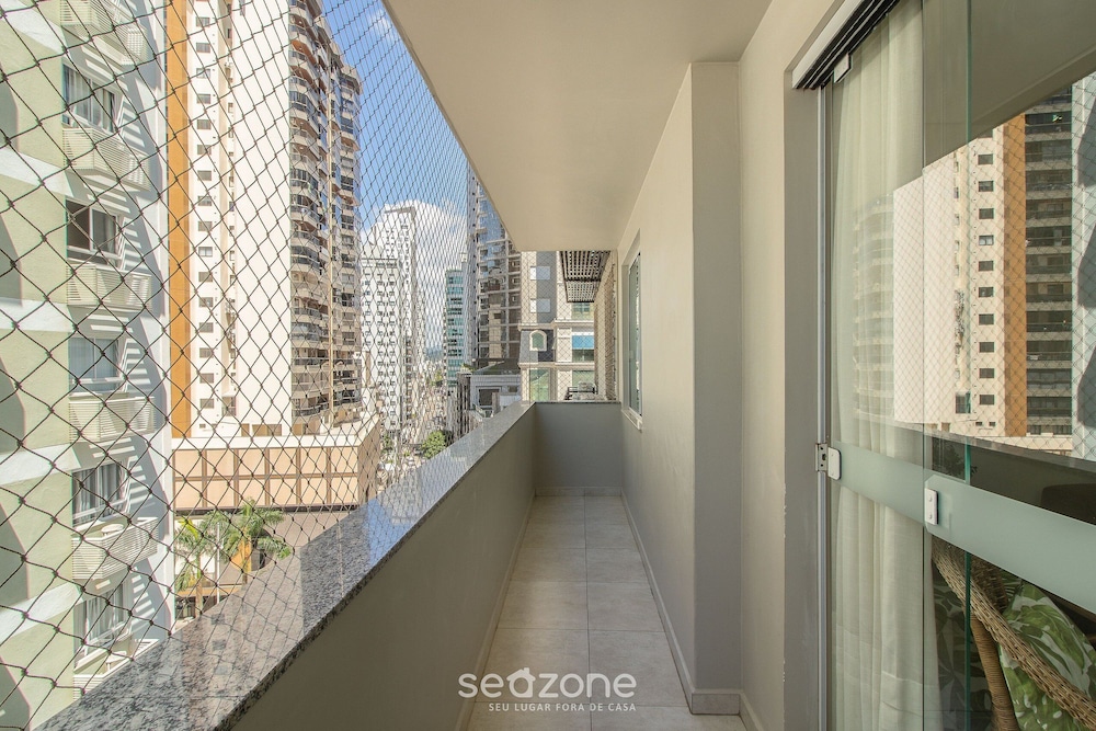 3BR Apt w/ sea View in BC Downtown Eoa0803