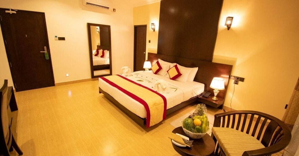 Manara Beach Resort