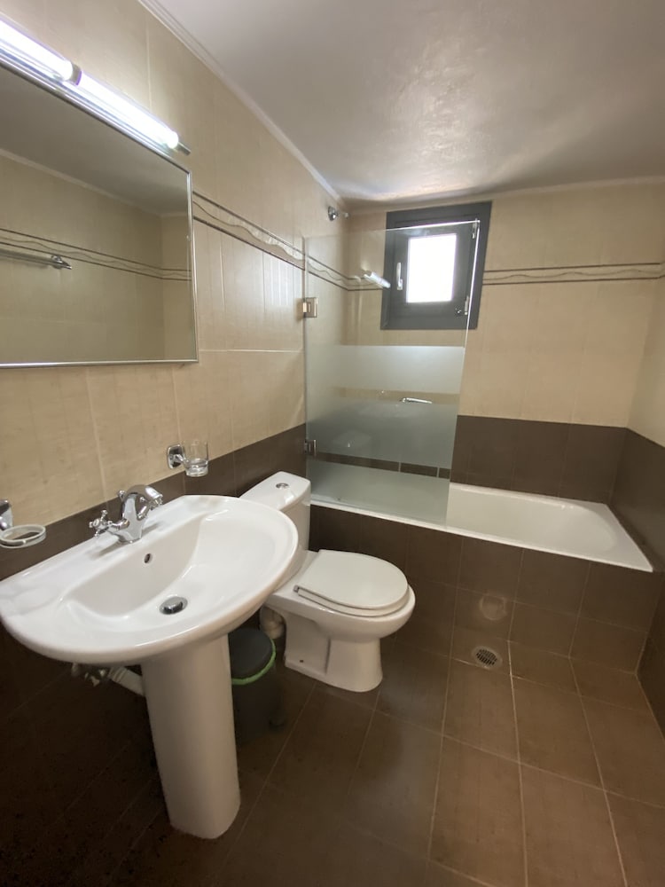 Ostria Apartments