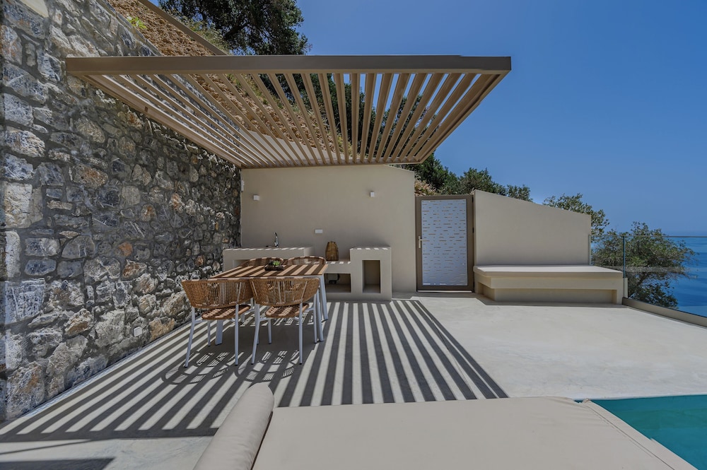 Pyrgos Exquisite Villas