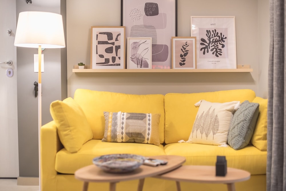 Affordable Luxury With Parking 300mbps Wifi